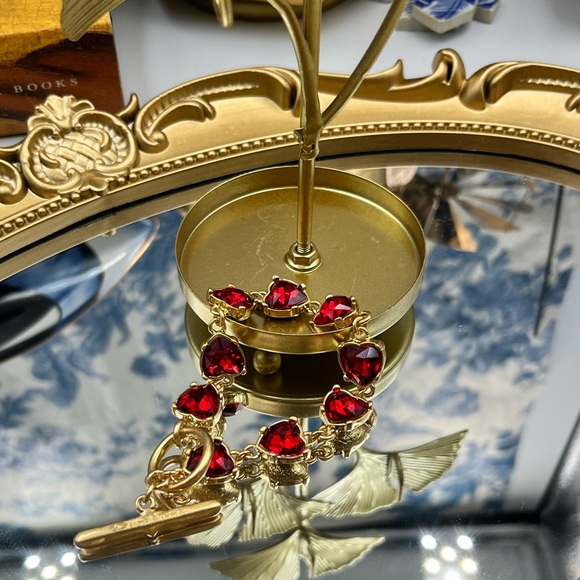 🆕 OSCAR DE LA RENTA 🧿 Red Crystal Embellished Heart Bracelet - Picture 4 of 12